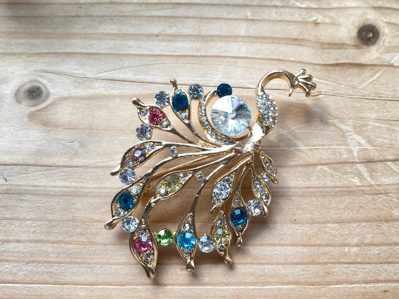 Peacock pin