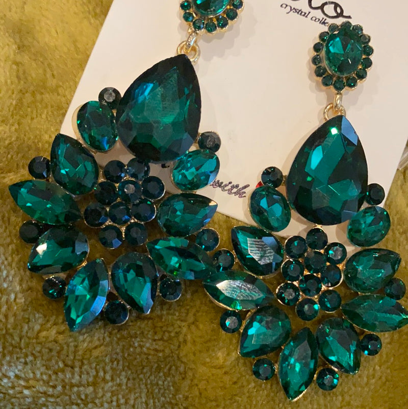 Emerald green chandelier earrings